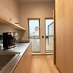 New Beautiful Loft - Air Conditioner At Roma Nt